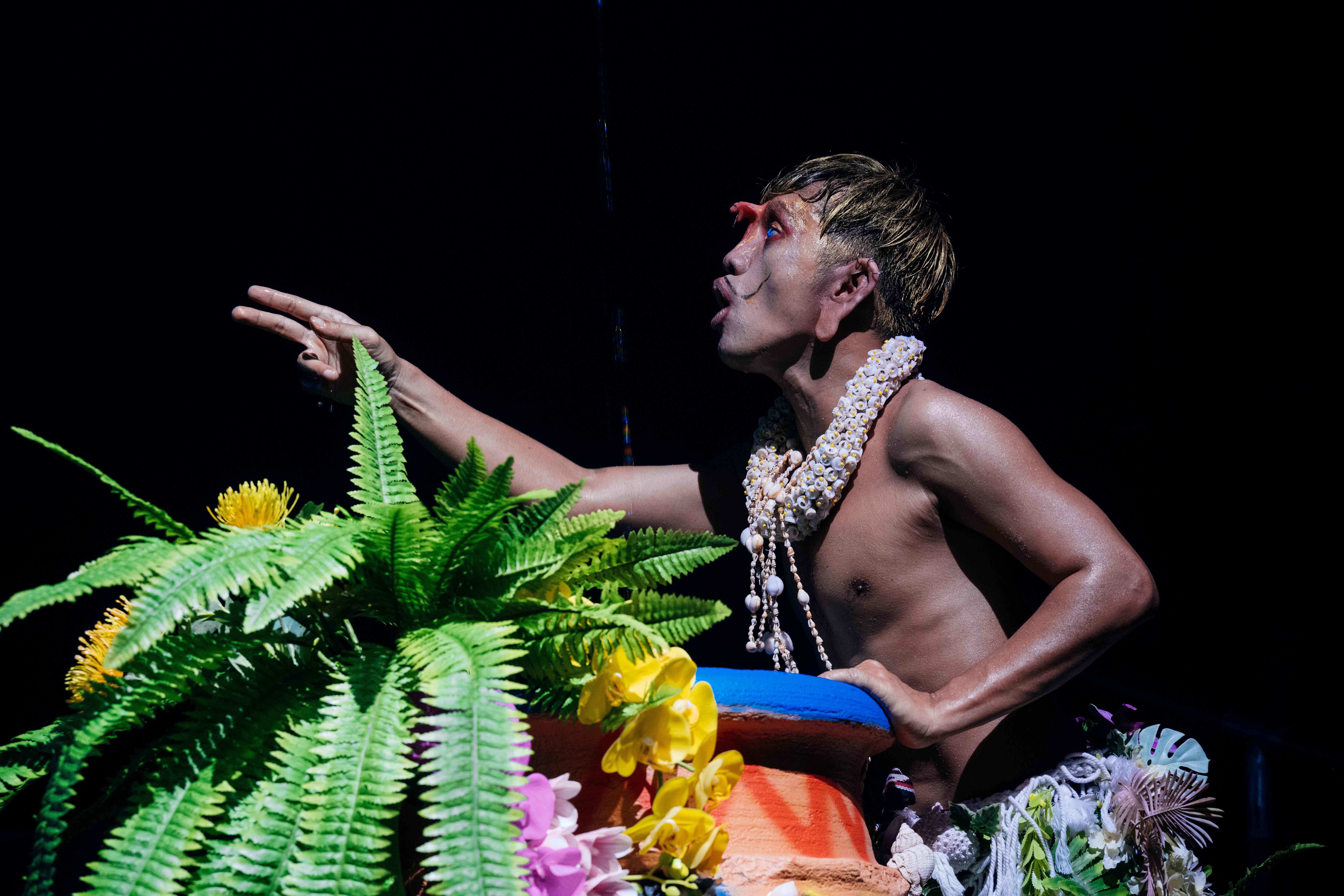 2026臺北藝術節/海籠/Ocean Cage - Tianzhuo Chen and Siko Setyanto - 5 May 2024 - HAU - Berlin © Camille Blake-74小